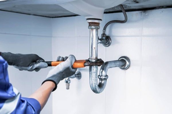 How to Winterize Your Plumbing and Prevent Frozen Pipes