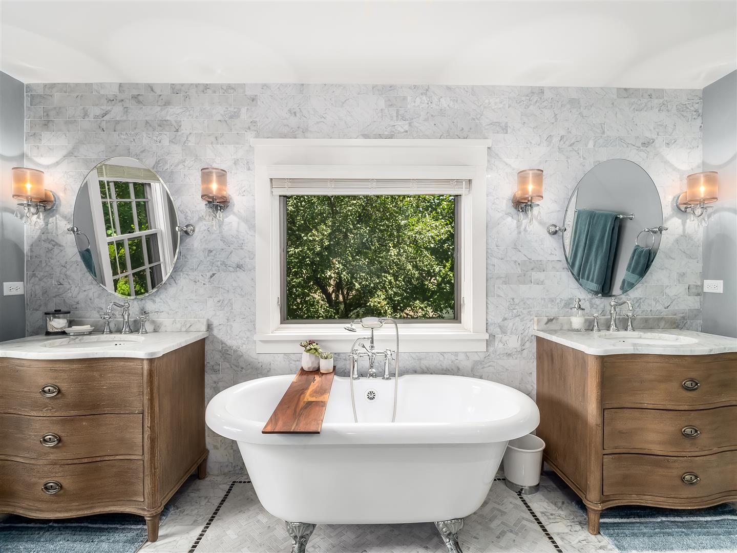 Customizing Your Bathroom with Clawfoot Tub Faucets